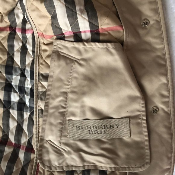 Burberry Ashurst Quilted Jacket - Picture 5 of 10